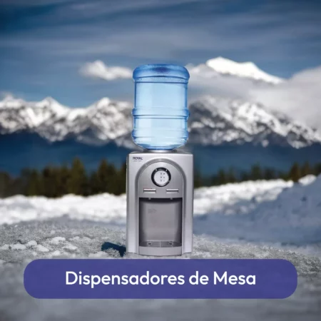 Dispensador de agua Royal Aqua Rain en una montaña helada
